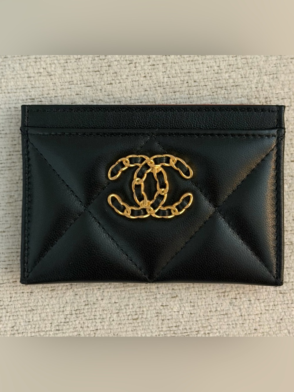 Brand New Chanel 19 Card Holder